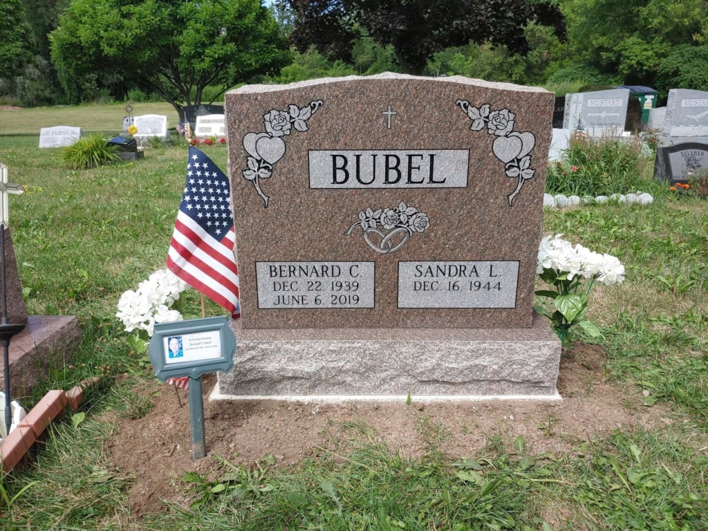 Headstone Shapes Explained: Serpentine, Oval, Straight-Top and More