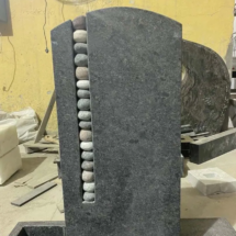 Cobblestone-headstone--3--1920w